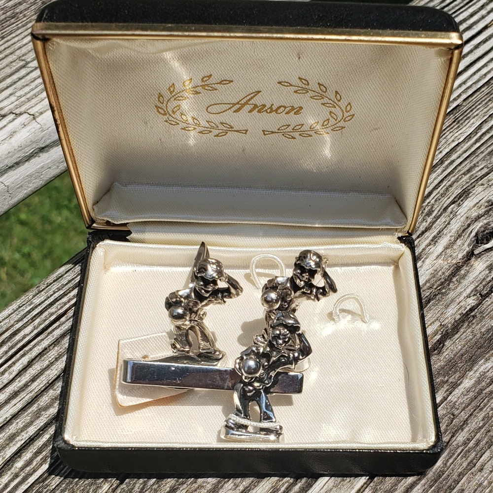 💥Vintage Anson Bowler tie tack and cuff links